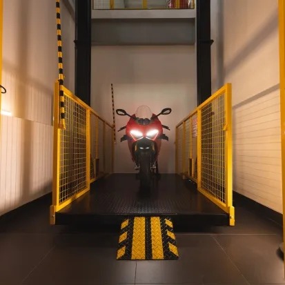 Elevador de carro moderno